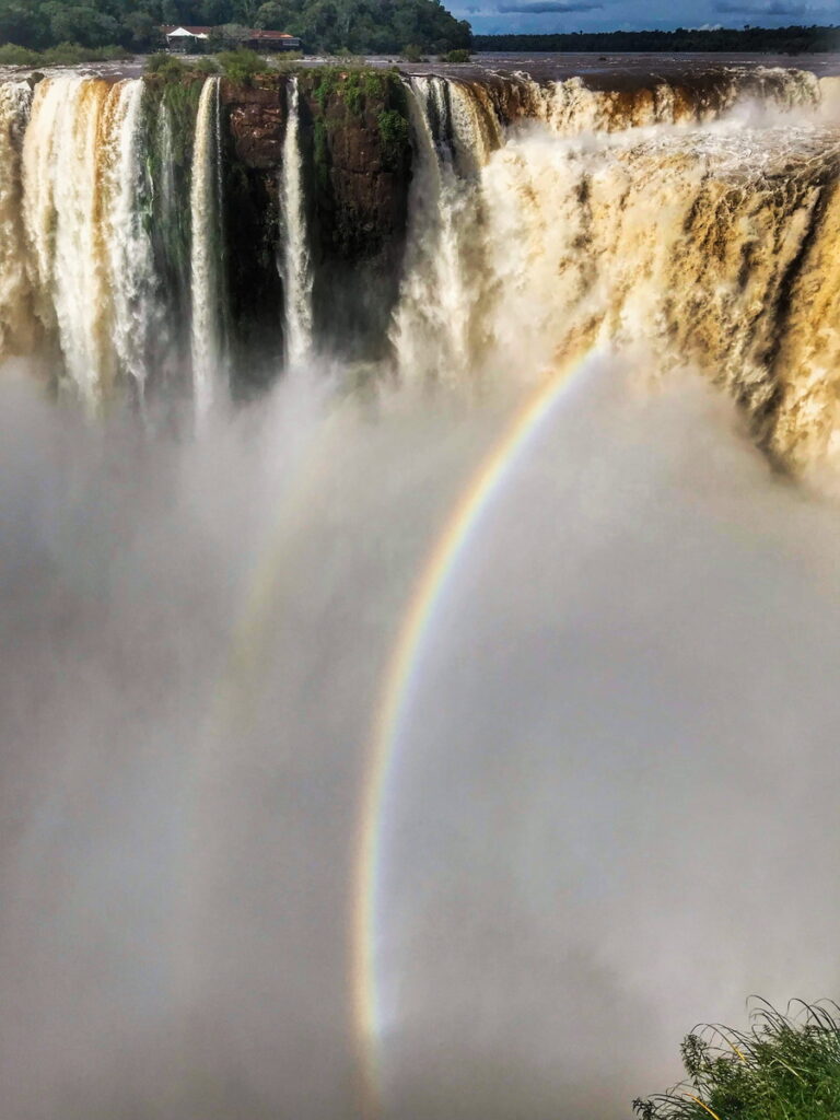 View of the Devil's Throat from the Argentina side